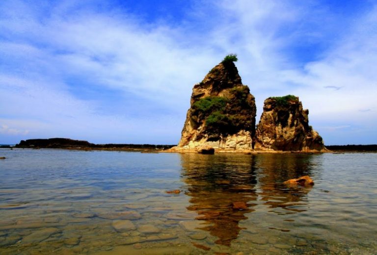 Destinasi Pantai Sawarna Sebagai Tempat Wisata Indah Di Banten