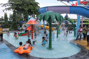 Alamat Wisata Bermain Anak Balong Water Park Pleret, Banguntapan, Bantul